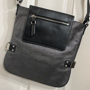 a.n.a Women’s Black Shoulder Bag